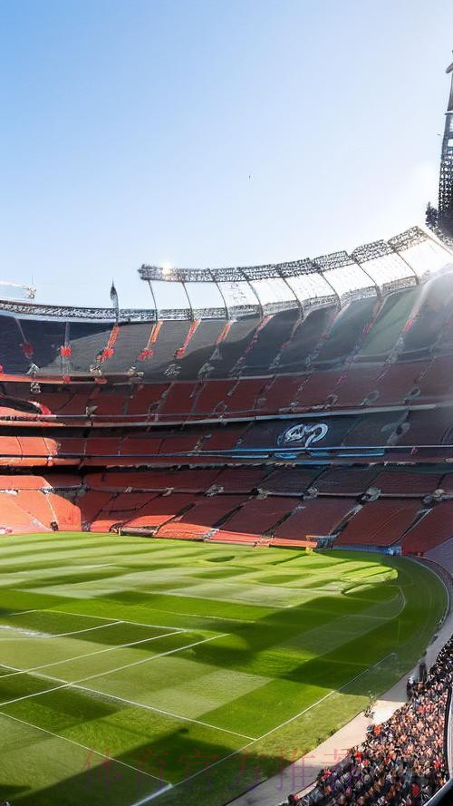 皇馬主場一「路」平川 皇馬主場一「路」平川